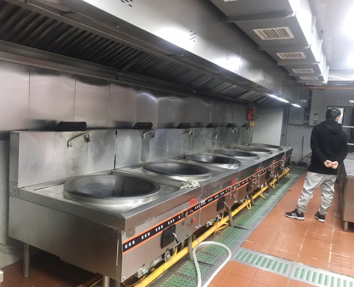 食堂芭乐视频官网下载在线播放设备