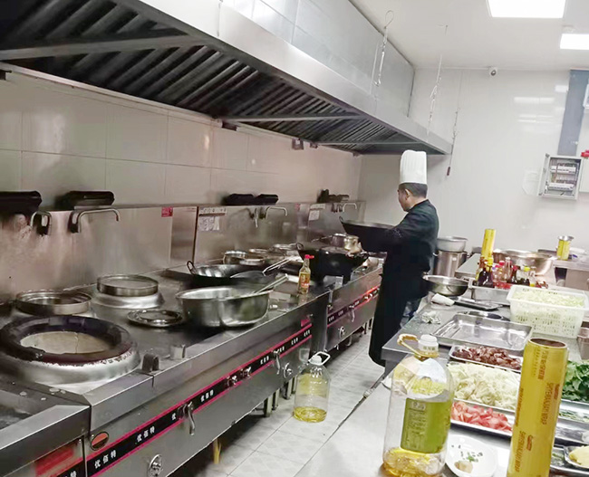 饭店芭乐视频官网下载在线播放设备