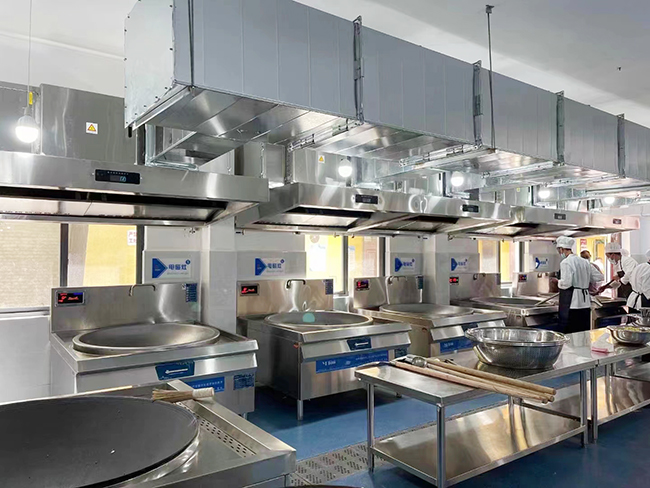 食堂芭乐视频官网下载在线播放设备