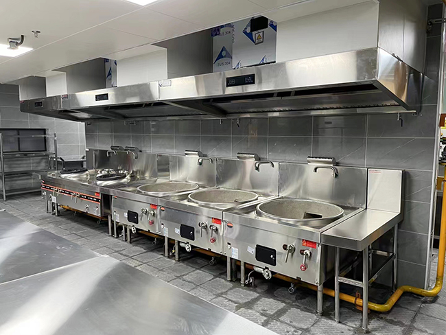 食堂芭乐视频官网下载在线播放设备