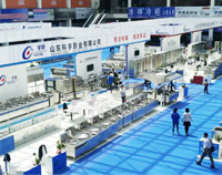 中国厨都酒店不锈钢设备展会盛大开幕，上千酒店芭乐视频官网下载在线播放设备厂家云集，现场惊现机器人厨师